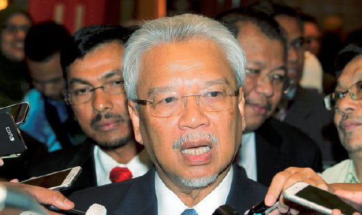 Former Finance Minister II, Datuk Seri Ahmad Husni Mohamad Hanadzlah